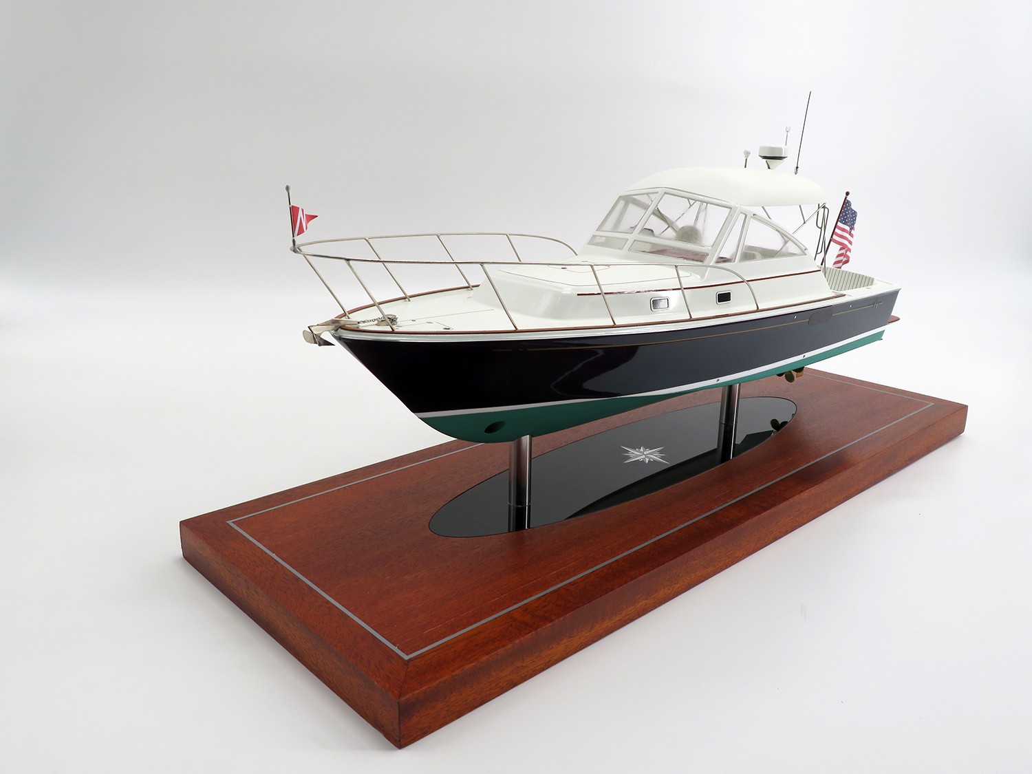 Custom Models - Hunt - Hunt Surfhunter 33 custom model - Abordage