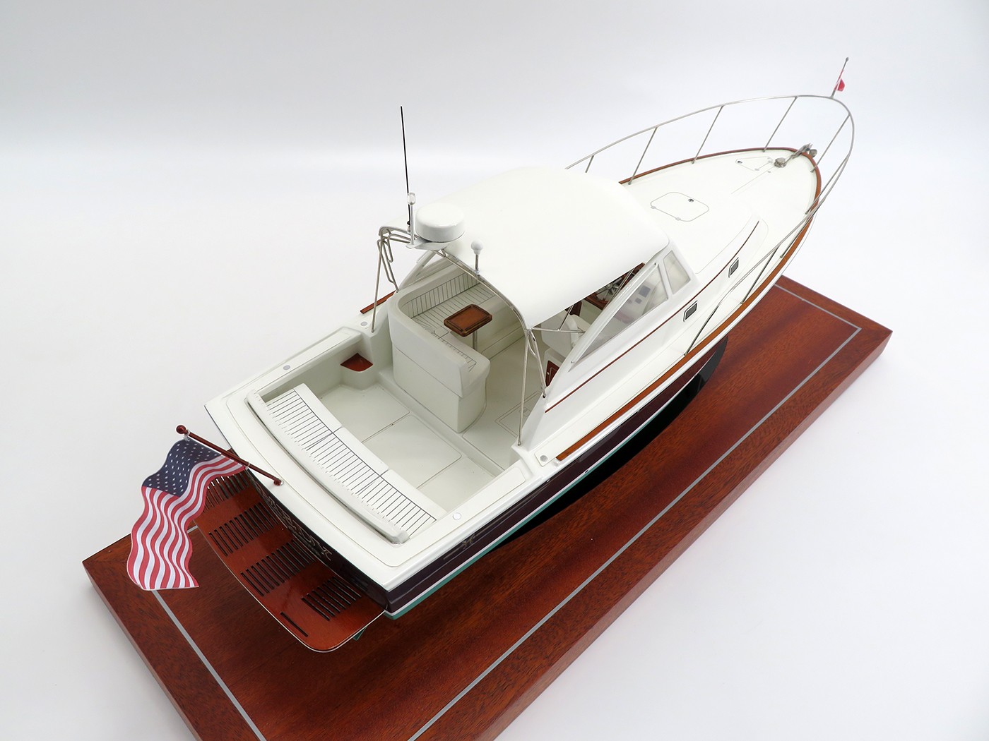 Custom Models - Hunt - Hunt Surfhunter 33 custom model - Abordage