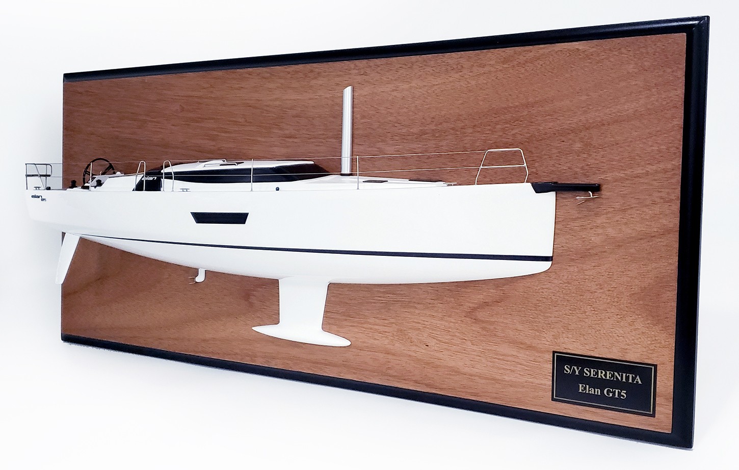 Custom Half Models - Elan yachts - Elan GT5 custom half model - Abordage