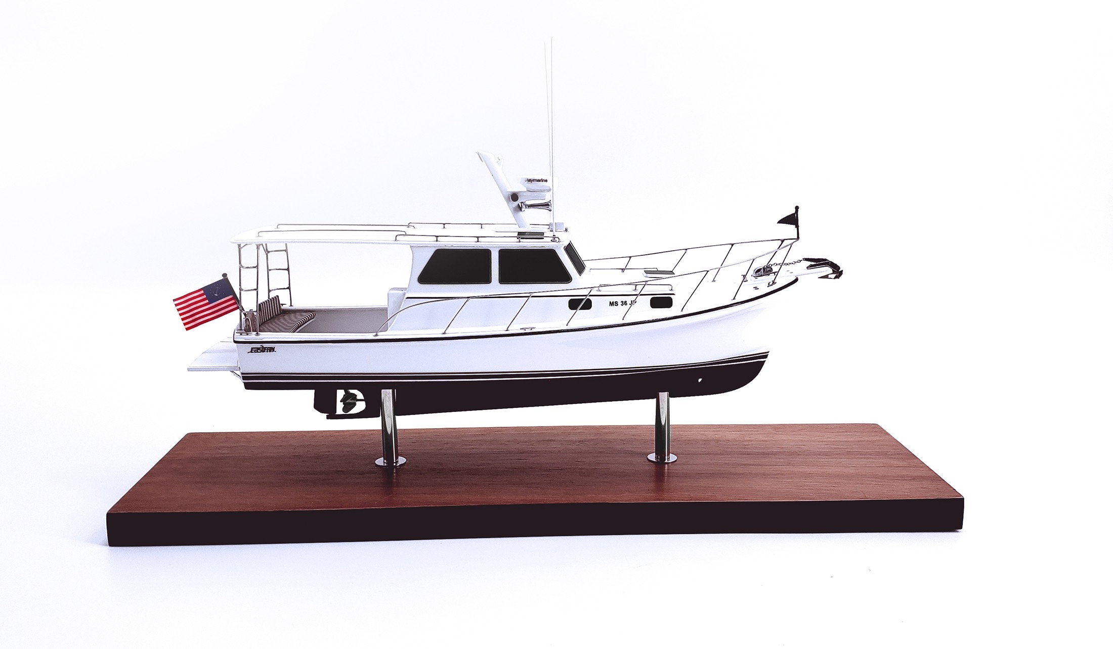 Custom Desk Models - - Eastern 31 desk model - Abordage