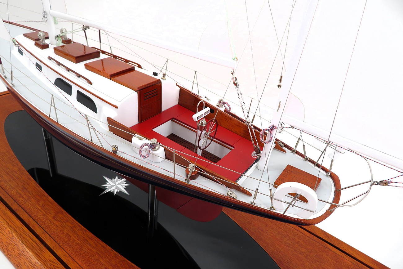 Custom Models - Hinckley - Hinckley Pilot 35 custom model - Abordage