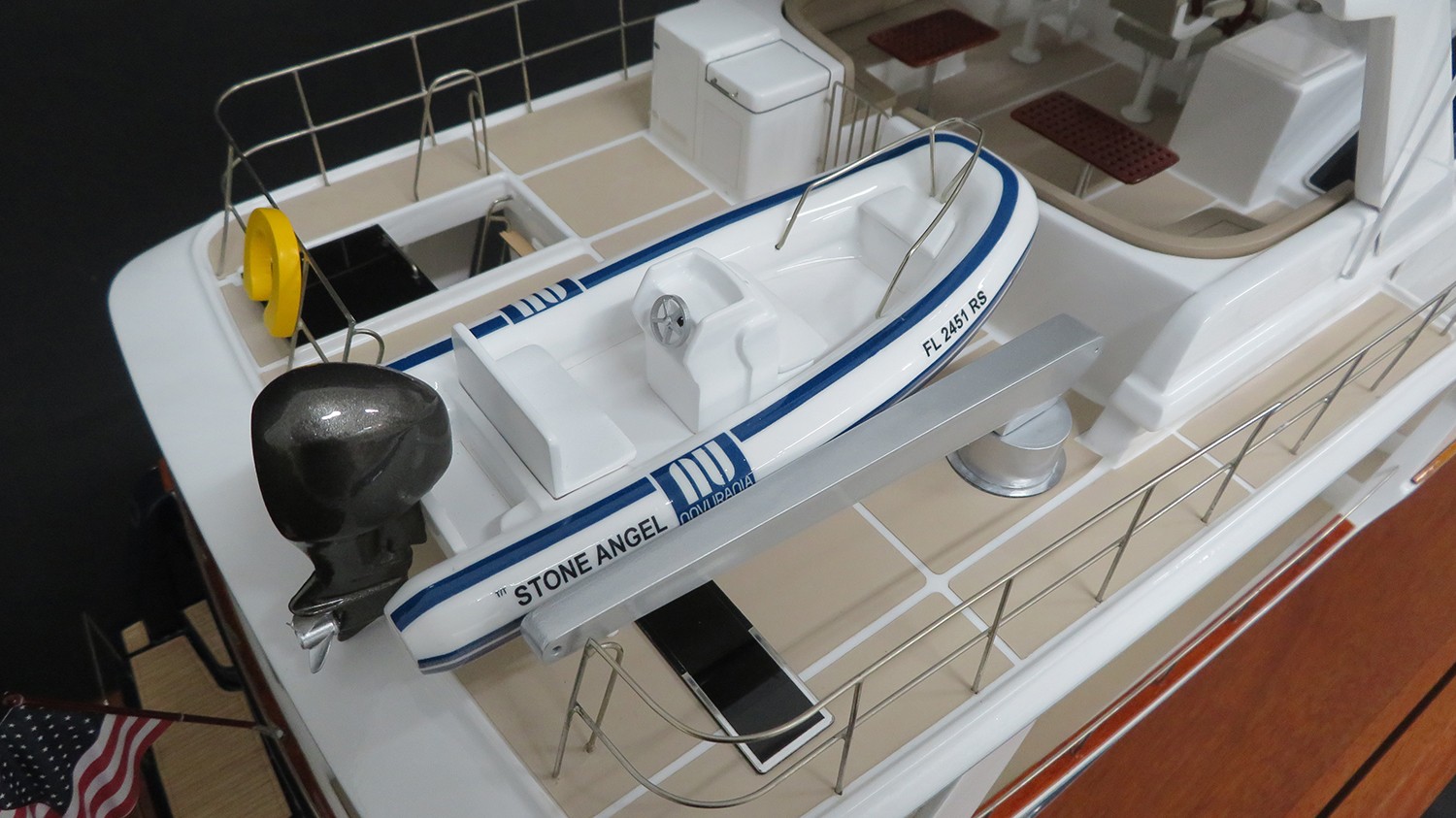 Custom Models - Grand Banks - Grand Banks Aleutian 64 custom model - Abordage