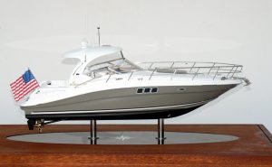 Custom Models - Sea Ray - Sea Ray 40 Sundancer "Family Affair" - Abordage