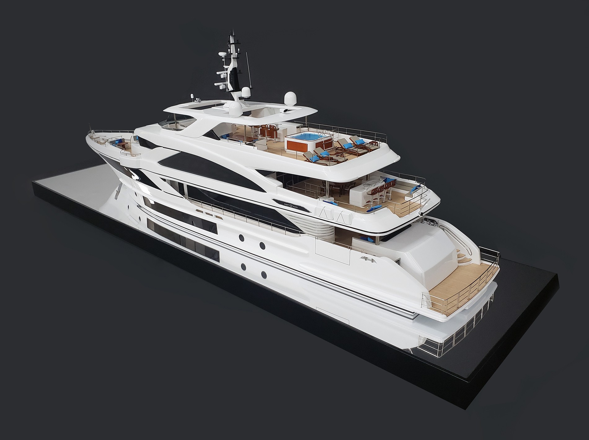 Custom Models - - Majesty 140 custom model - Abordage