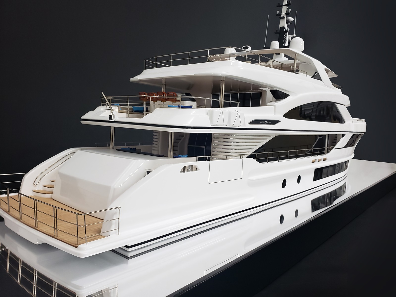 Custom Models - - Majesty 140 custom model - Abordage