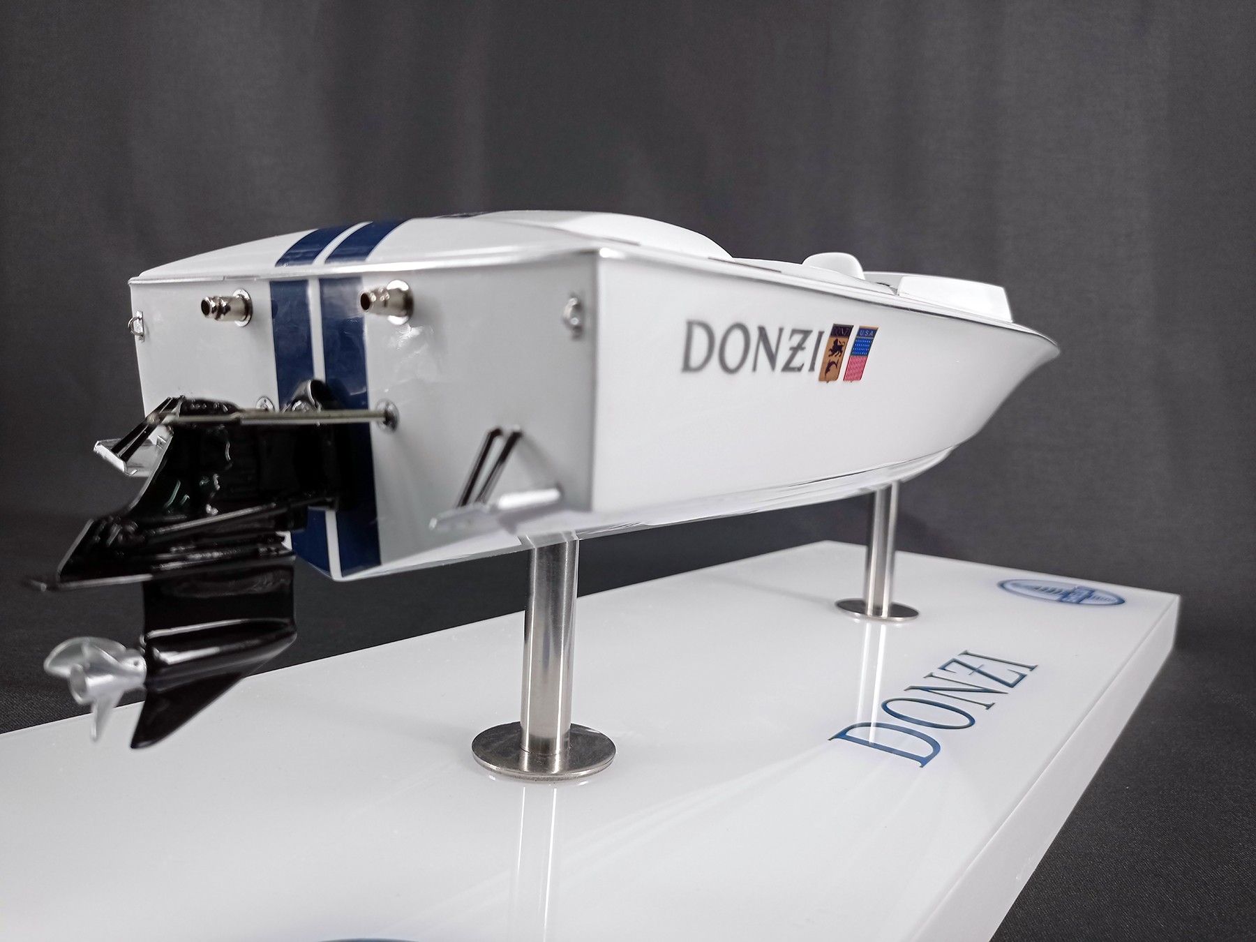 Custom Models - Donzi Marine - Donzi Shelby 22 custom model - Abordage