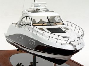 Custom Models - Sea Ray - Sea Ray 55 Sundancer - Abordage