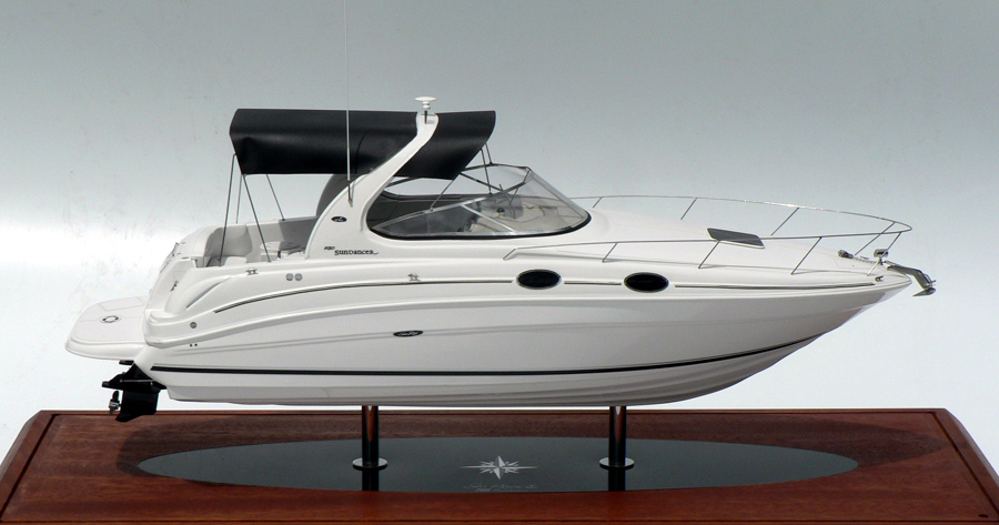 Custom Models - Sea Ray - Sea Ray 280 Sundancer "Lady Fitz" - Abordage