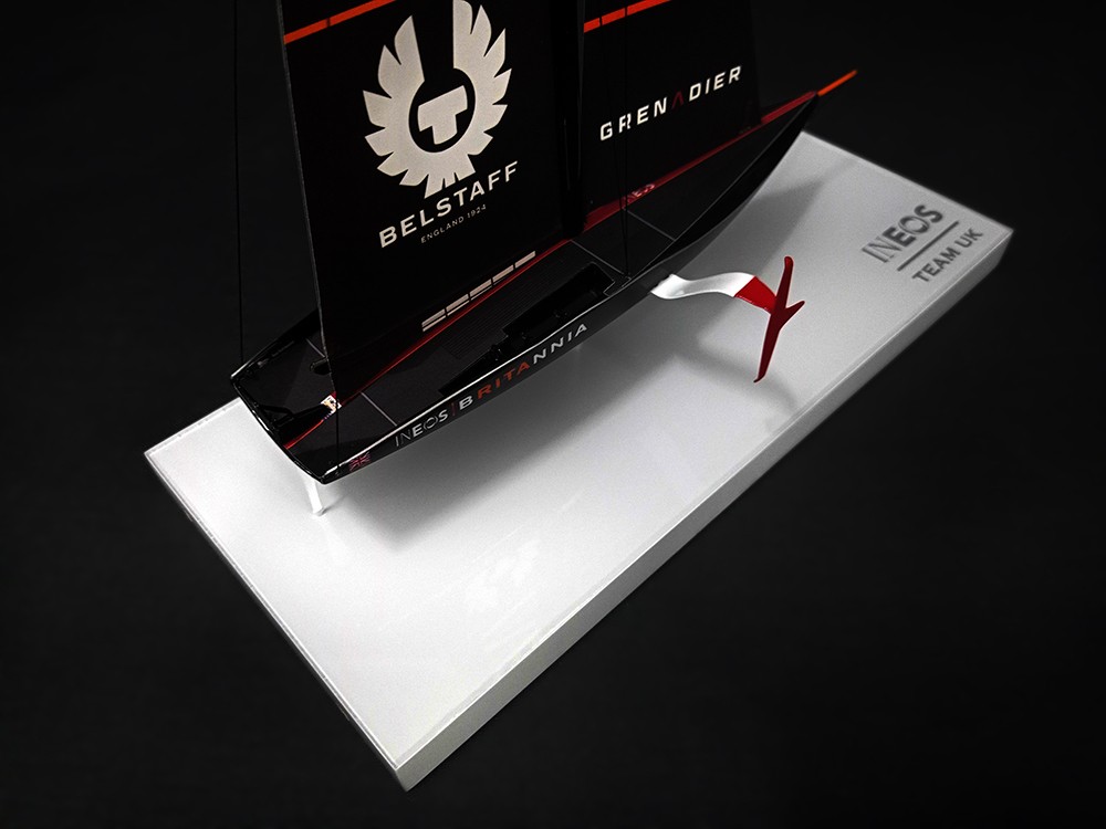 America's Cup Boats - - AC 75 INEOS TEAM UK desk model 2021 MN-A102 - Abordage