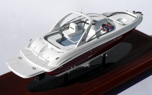 Custom Models - Sea Ray - Sea Ray 290 - Abordage