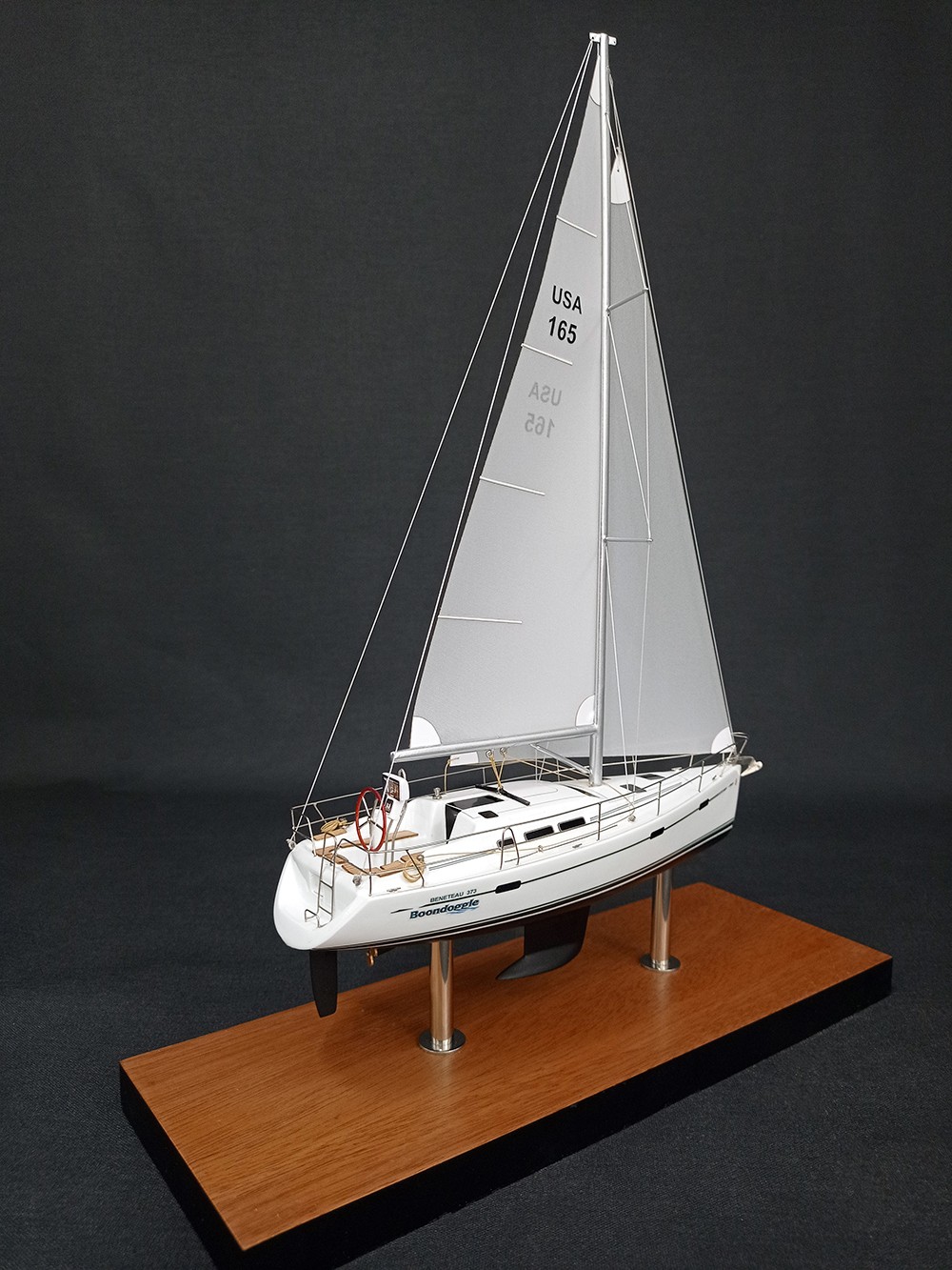 Custom Desk Models - Beneteau - Beneteau 373 desk model - Abordage
