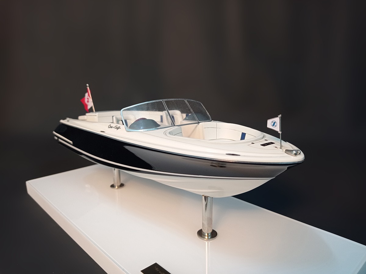 Custom Desk Models - Chris Craft - Chris Craft Launch 22 custom model replica - Abordage