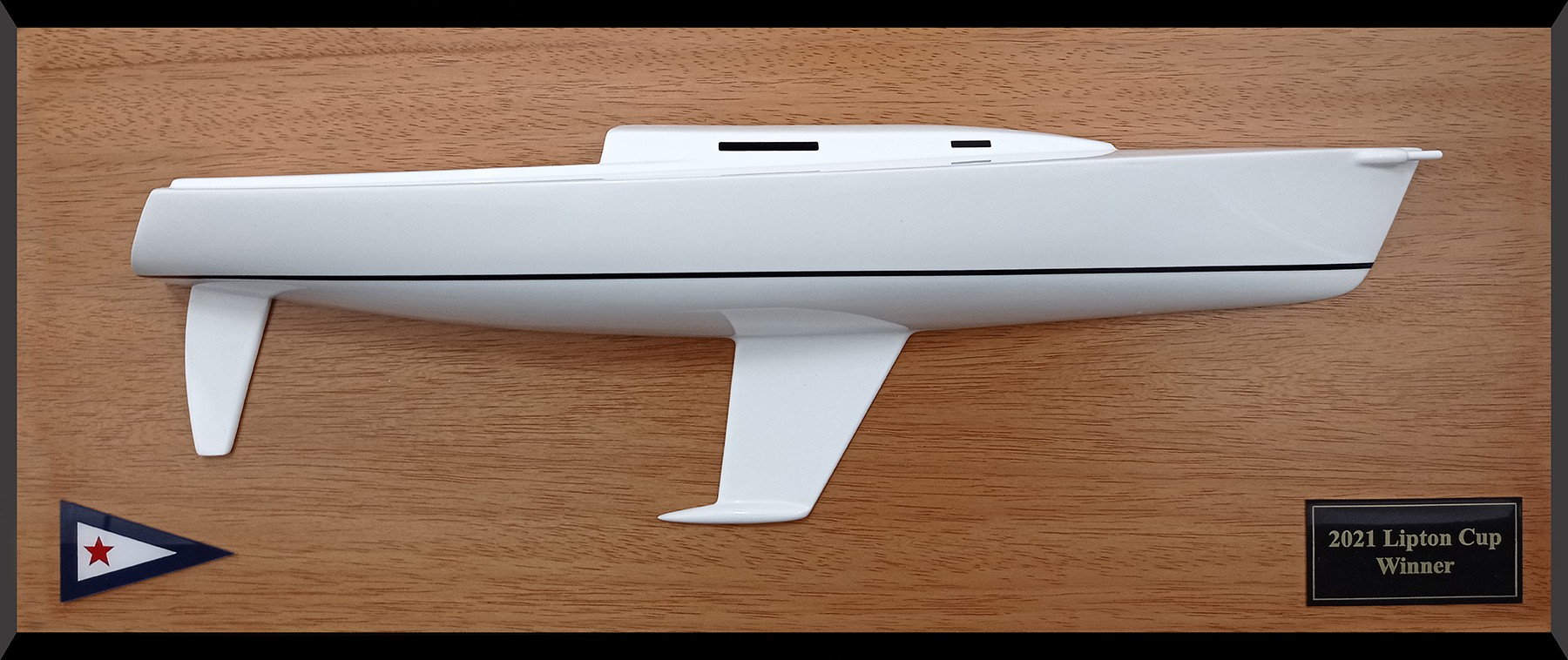 Custom Half Models - JBoats - J105 trophy custom half model - Abordage