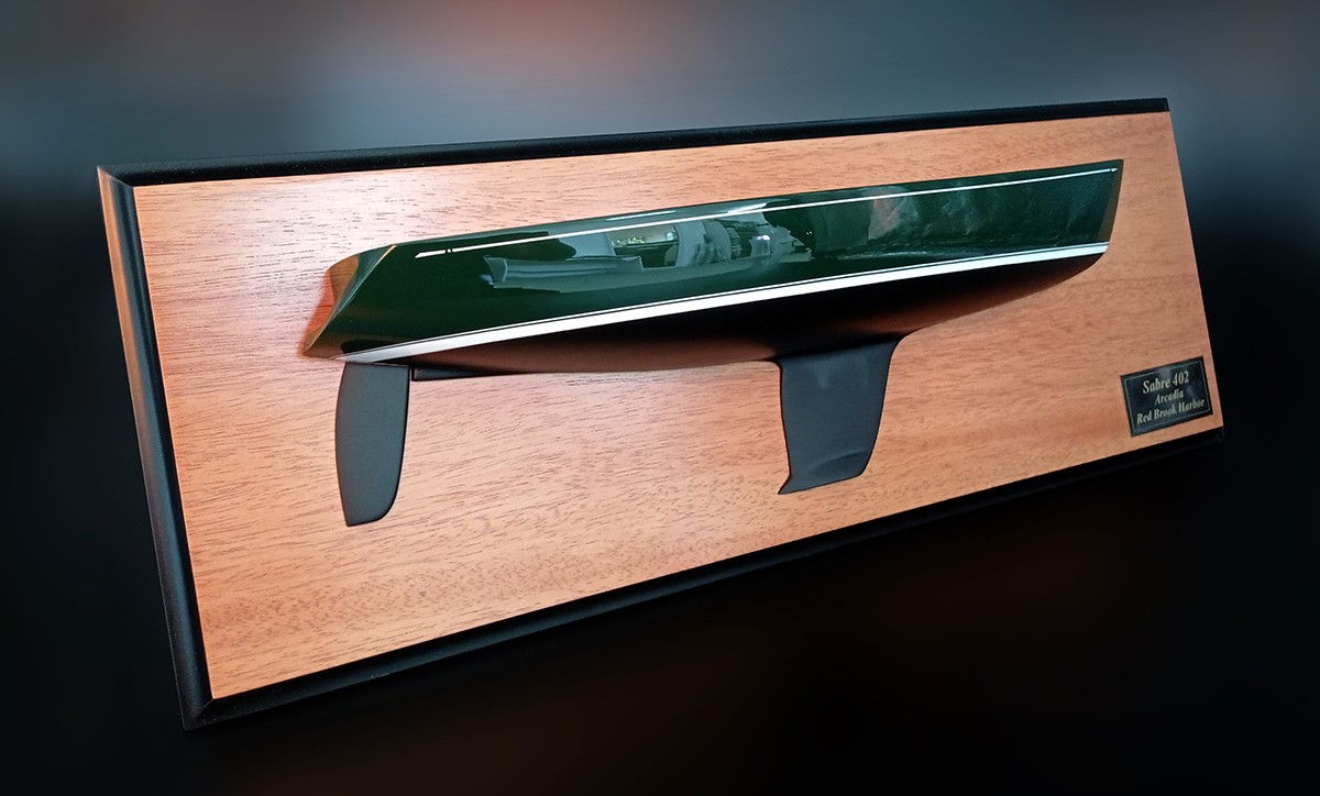 Custom Half Models - Sabre Yachts - Sabre 402 flushdeck half hull - Abordage