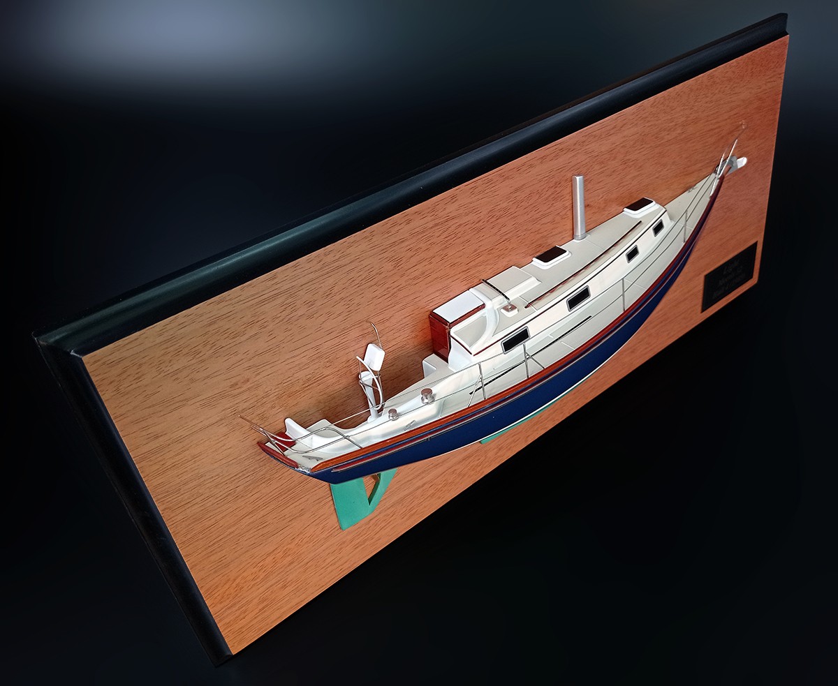 Custom Half Models - Morris Yachts - Morris 32 custom half model with deck details - Abordage