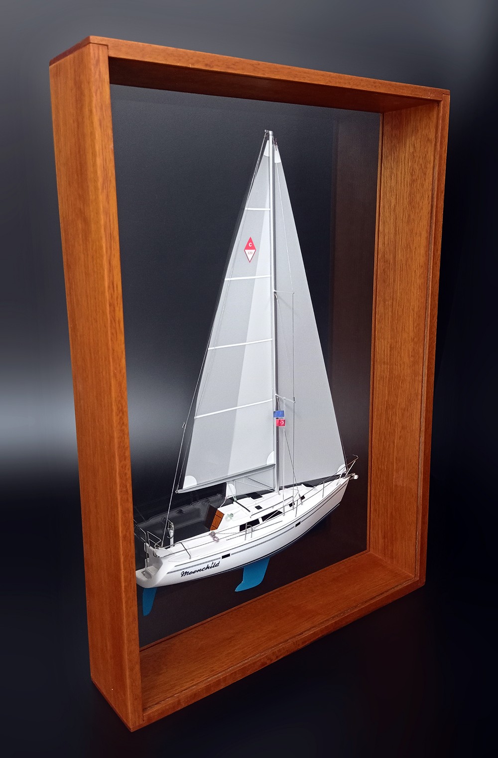 Custom Half Models - Catalina - Catalina 320 -Moonchild- scale 1-32 or 12 inches LOA. - HM - Abordage
