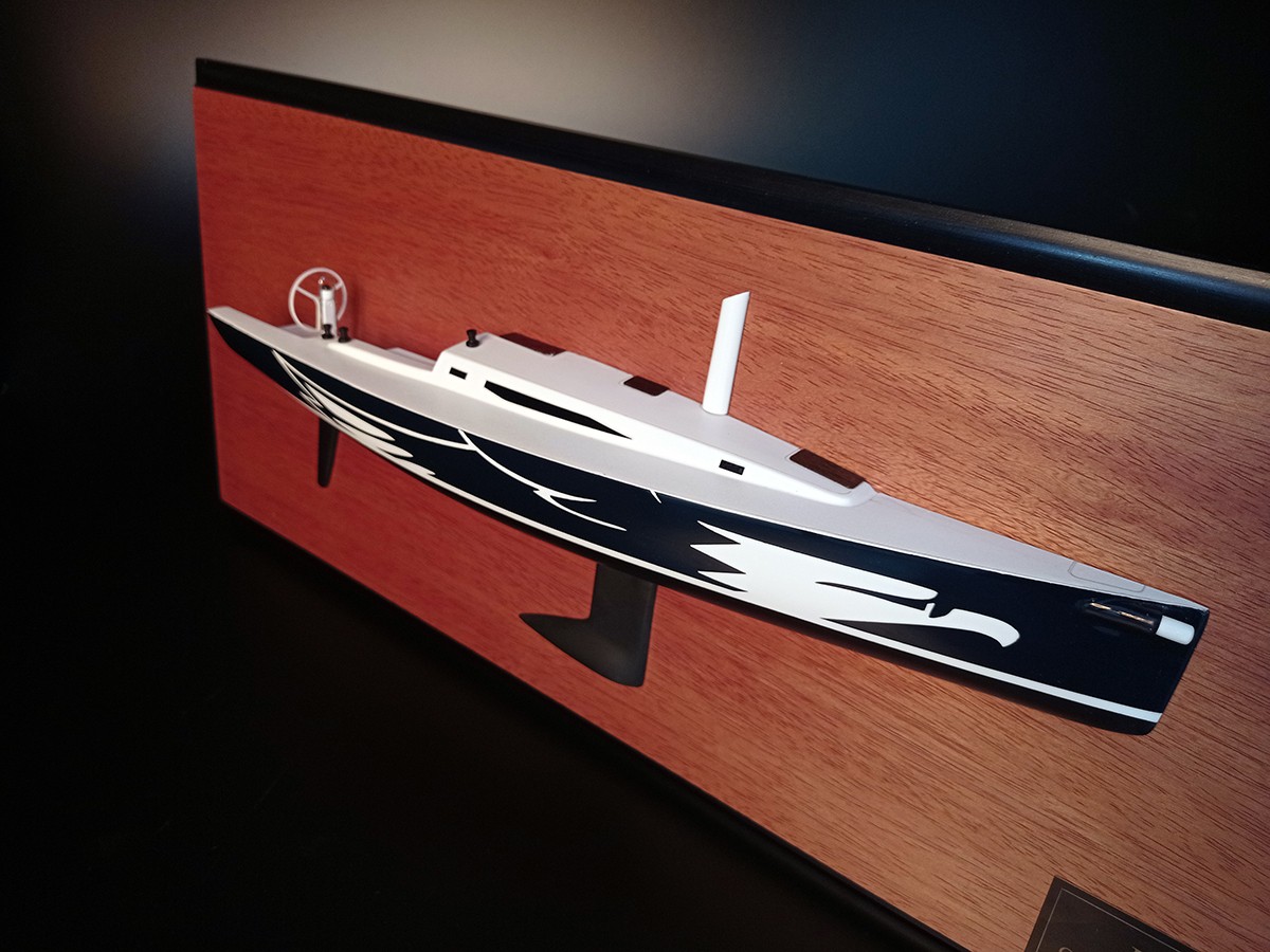 Custom Half Models - JBoats - J 121 custom half model NO railing - Abordage