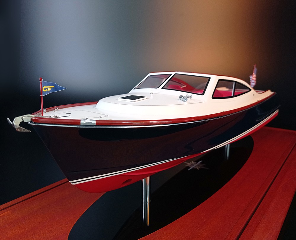 Custom Models - Hinckley - Hinckley T38 custom model - Abordage