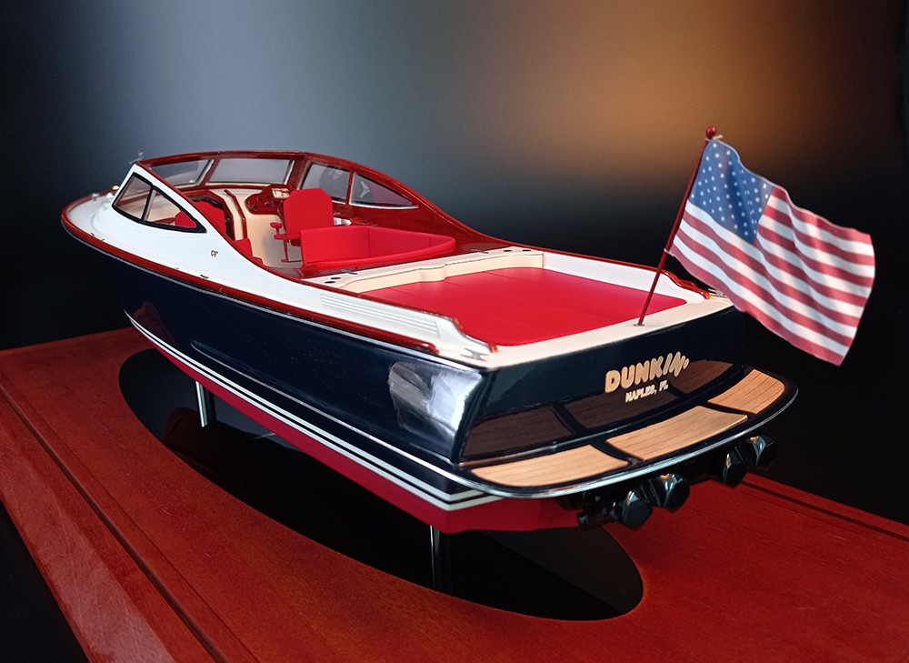 Custom Models - Hinckley - Hinckley T38 custom model - Abordage