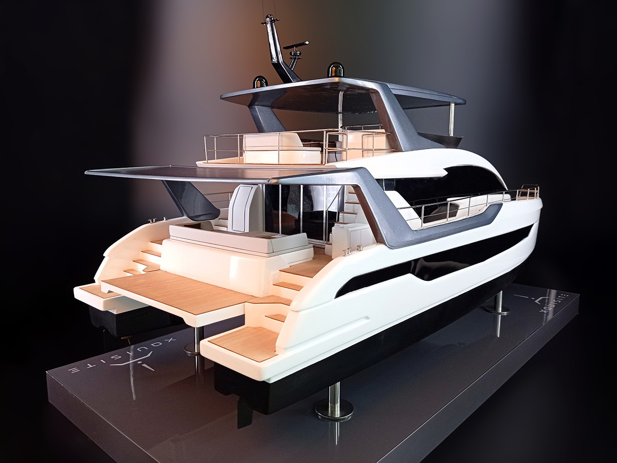 Custom Models - XQUISITE - Xquisite Power Cat 60 custom model - Abordage