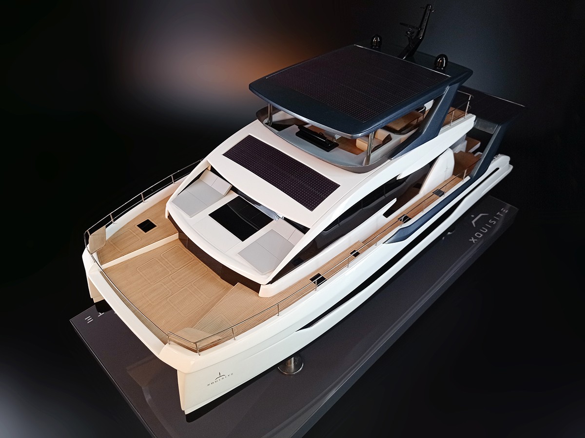 Custom Models - XQUISITE - Xquisite Power Cat 60 custom model - Abordage