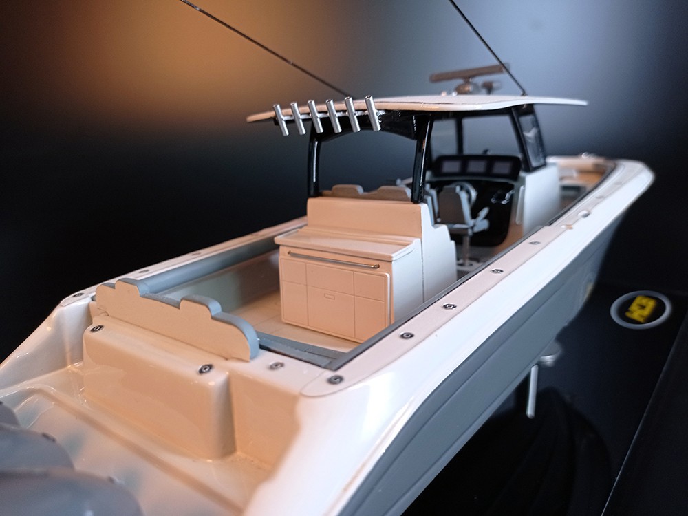 Custom Models - HCB Yachts - Lujo 42, HCB Yacht custom model - Abordage