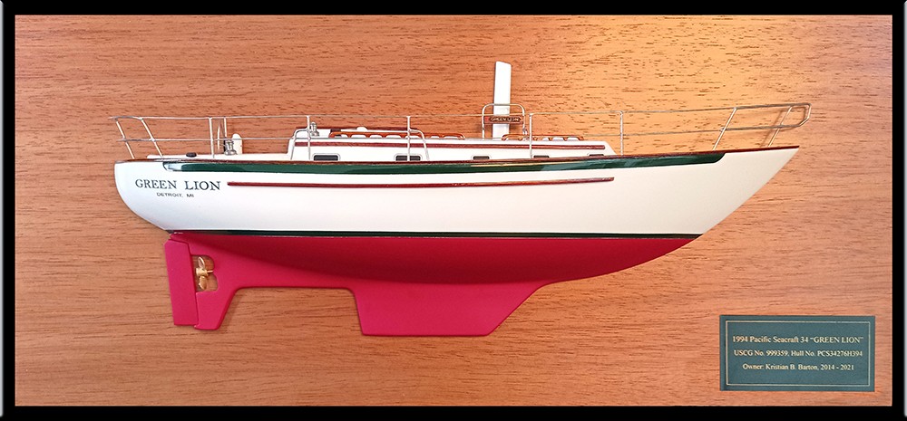 Custom Half Models - Pacific Seacraft - Pacific Seacraft 34 custom model with deck details - Abordage