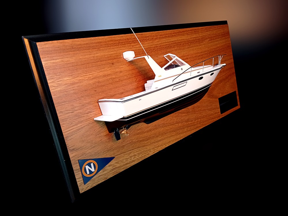 Custom Half Models - Tiara - Tiara 3100 Open 31 custom half model with deck details - Abordage