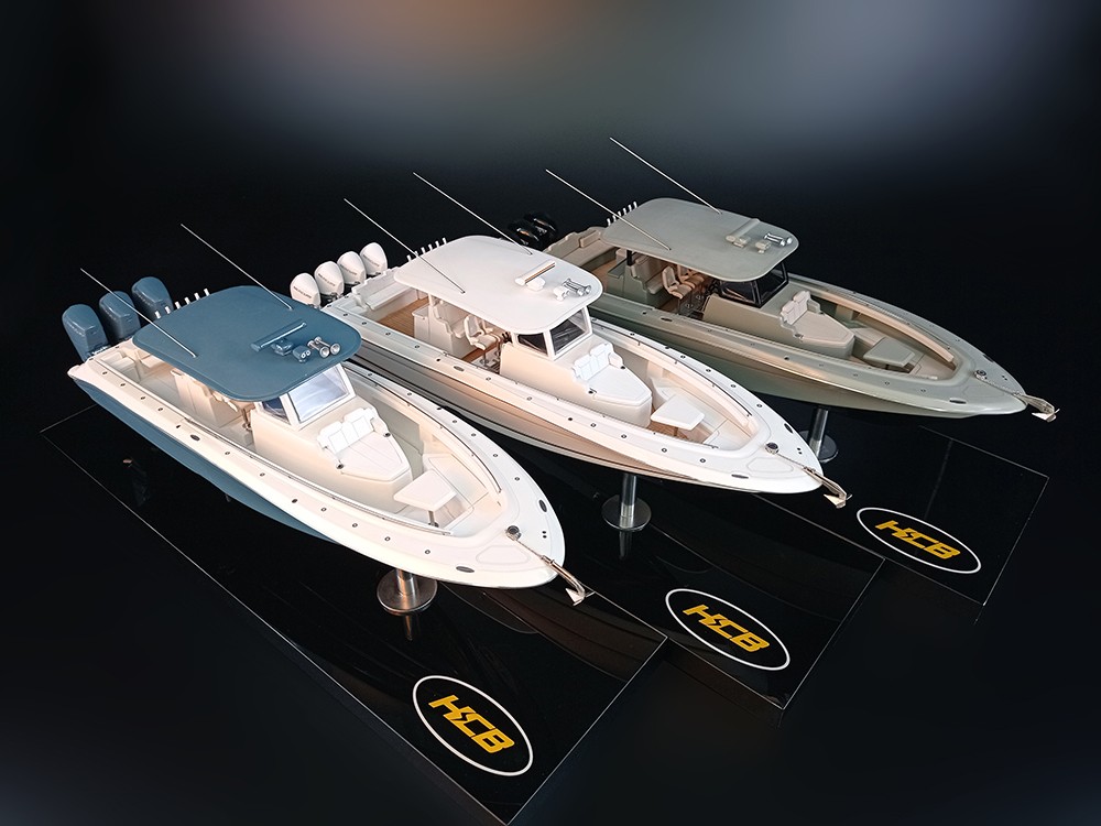 Custom Models - HCB Yachts - Lujo 42 custom model replica - Abordage