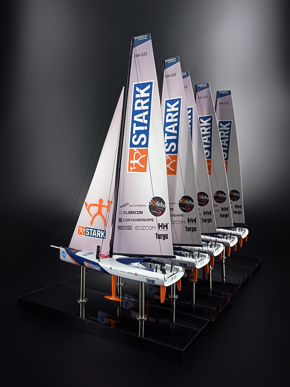 Custom Desk Models - - IMOCA – Owen Clarke Design 2007 desk models - Abordage