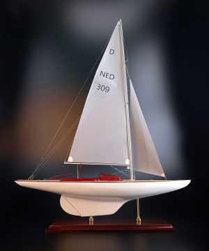 Custom Models - - Dragon sailing custom model - Abordage