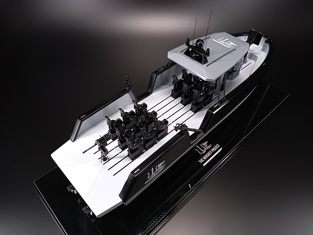 Custom Models - The Whiskey Project Group - Whiskey MMRC - Bravo watercraft - custom model - Abordage
