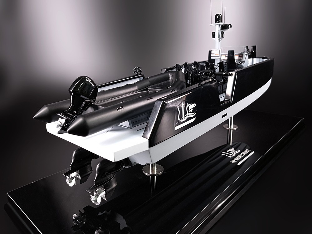 Custom Models - The Whiskey Project Group - Whiskey MMRC - Bravo watercraft - custom model - Abordage