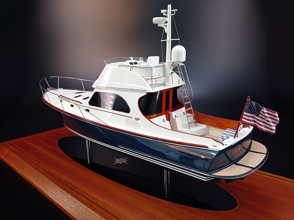 Custom Models - Hinckley - Hinckley Talaria 44 FlyBridge custom model - Abordage