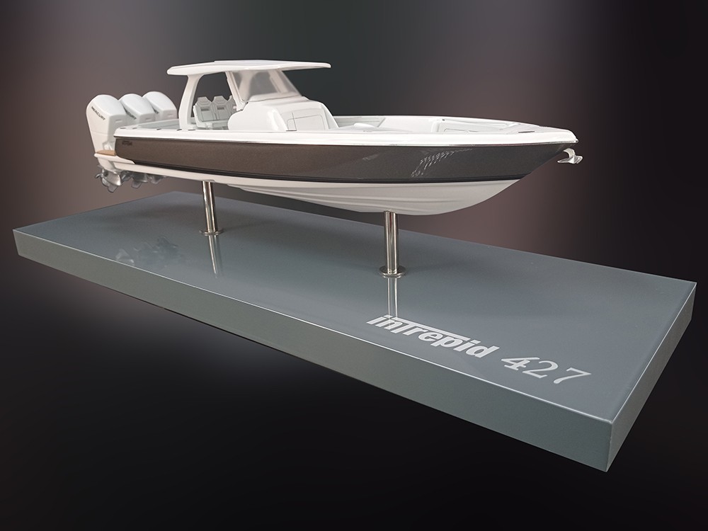 Custom Desk Models - Intrepid Powerboats - Intrepid 427 Nomad FE desk model - Abordage