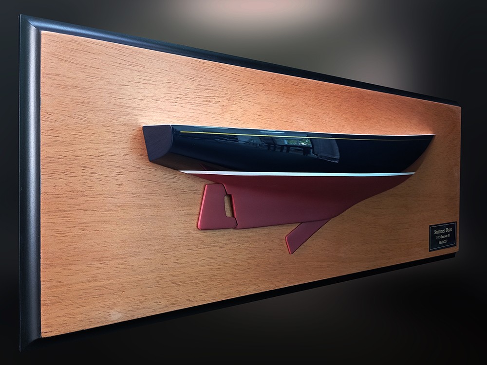 Custom Half Models - Pearson Vanguard - Pearson 35 flush deck half hull - Abordage