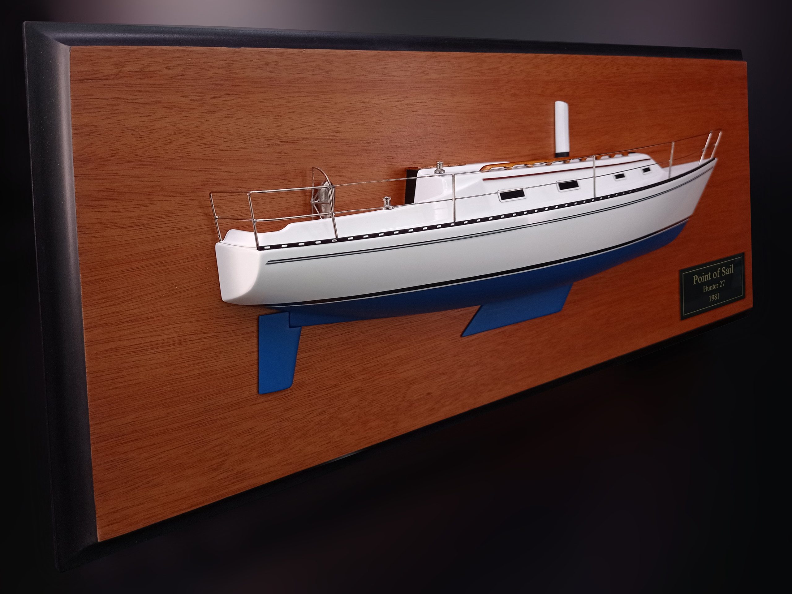 Custom Half Models - - Hunter 27 half model with deck details - Abordage