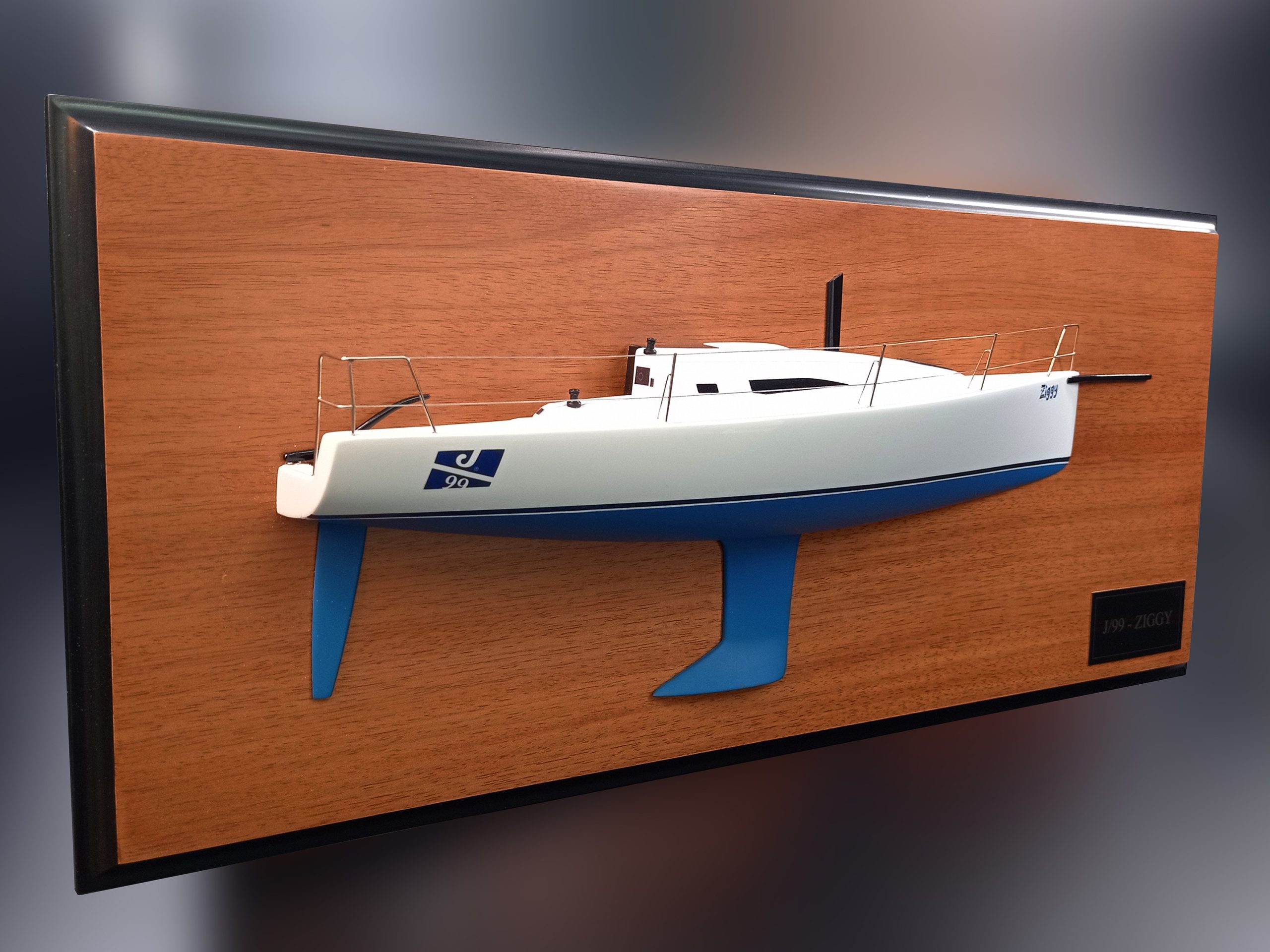 Custom Half Models - JBoats - J-99 JBoats custom half model with deck details - replica - Abordage
