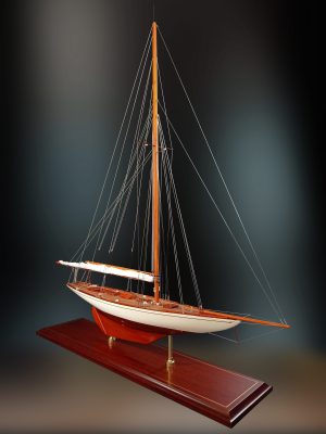 Classic Yachts - - Tuiga 1909 - Abordage