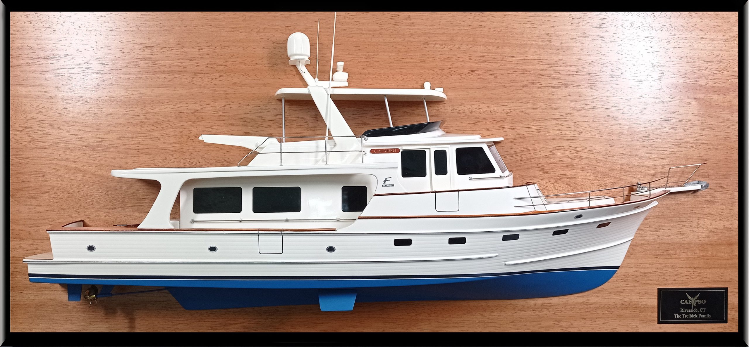 Custom Half Models - - Fleming 65 custom half model with deck details replica - Abordage