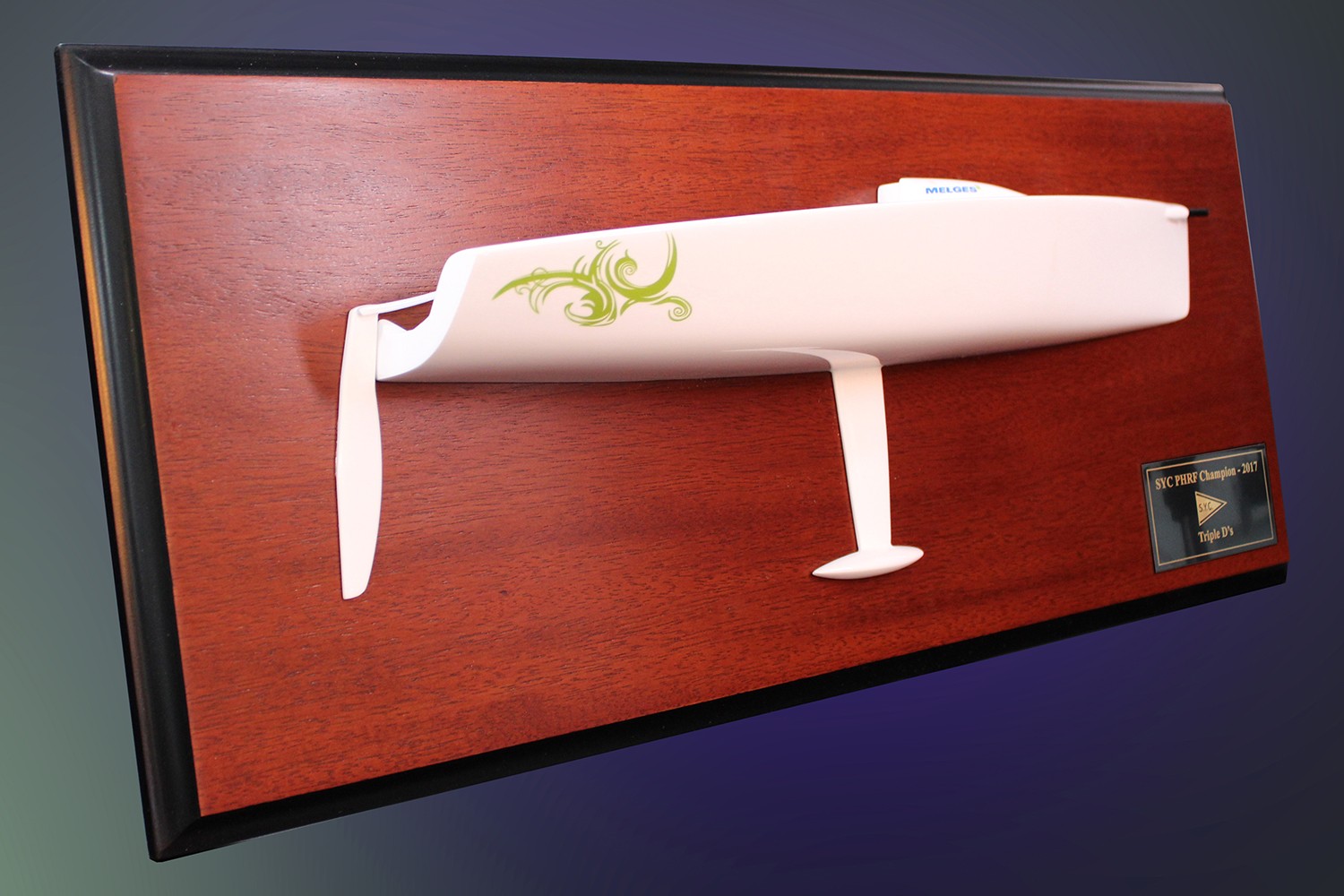 Custom Half Models - Melges - Melges 24 Custom half model with cabin and cockpit only with backboard - Abordage