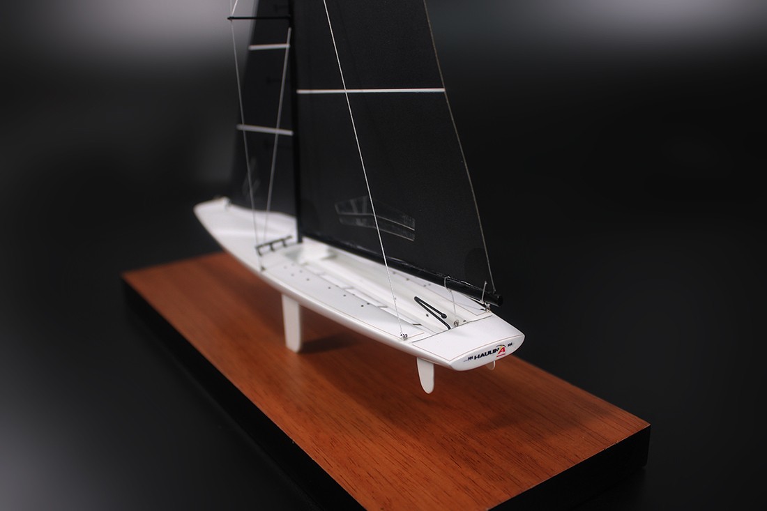 Melges A Scow desk model