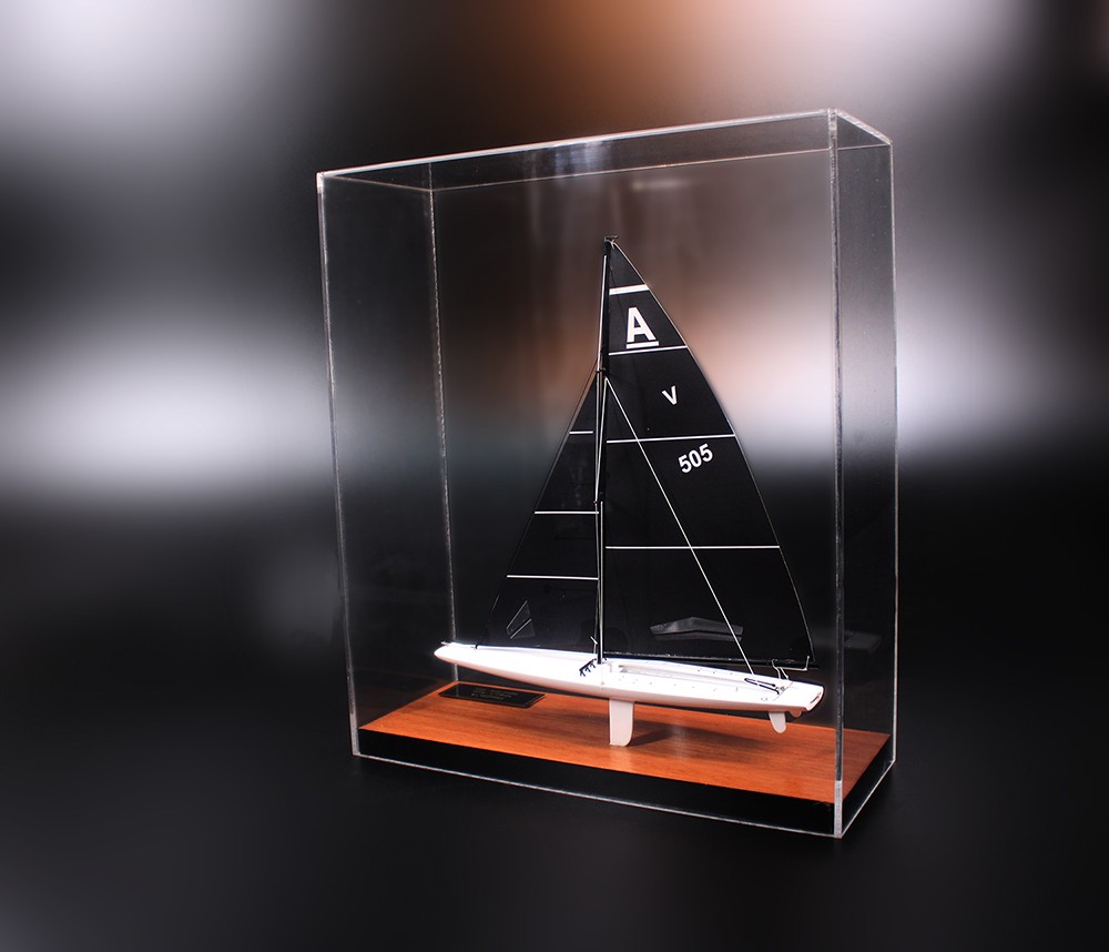 Melges A Scow desk model