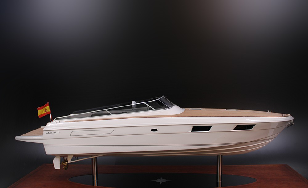 Itama 45S custom model