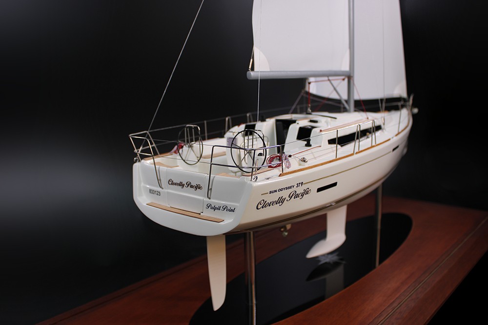 Jeanneau Sun Odyssey 379 custom model