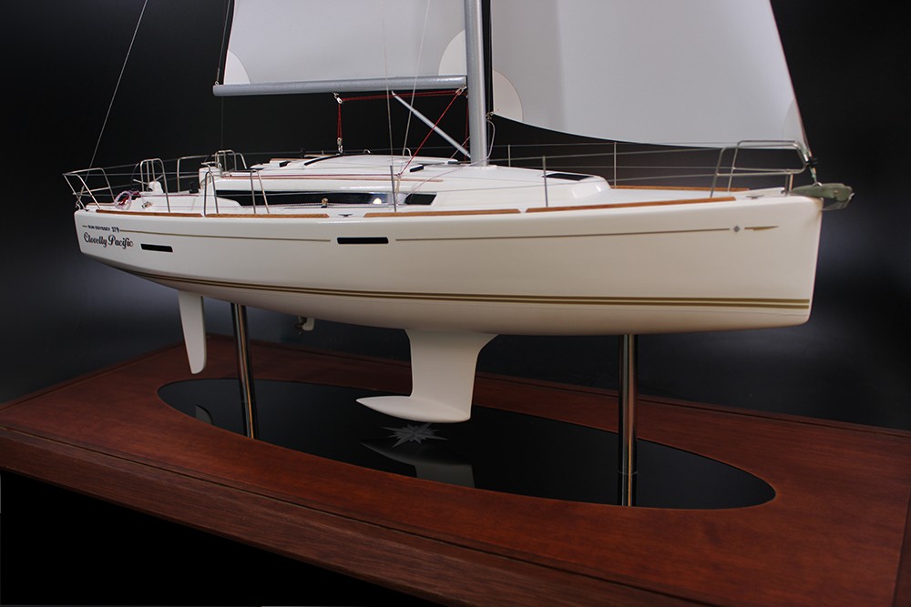 Jeanneau Sun Odyssey 379 custom model