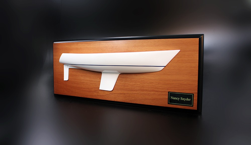 Tartan T10 flushdeck custom half hull