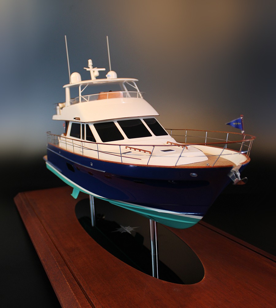 Hunt Ocean Series 68 FlyBridge custom model