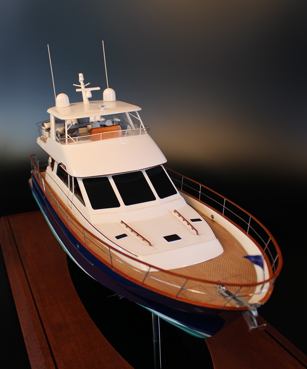 Hunt Ocean Series 68 FlyBridge custom model