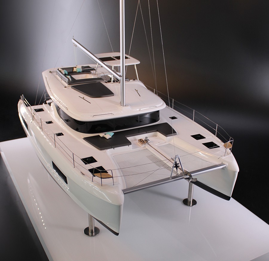 Lagoon 43 LG4SC custom model